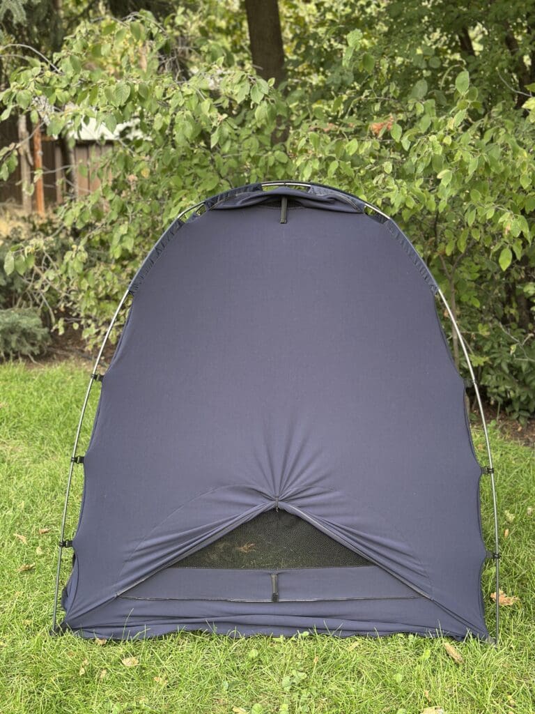 SlumberPod Back Ventilation Flap Open