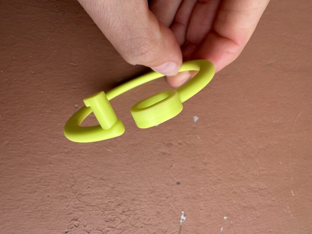 Yogasleep Hush portable baby sound machine clip