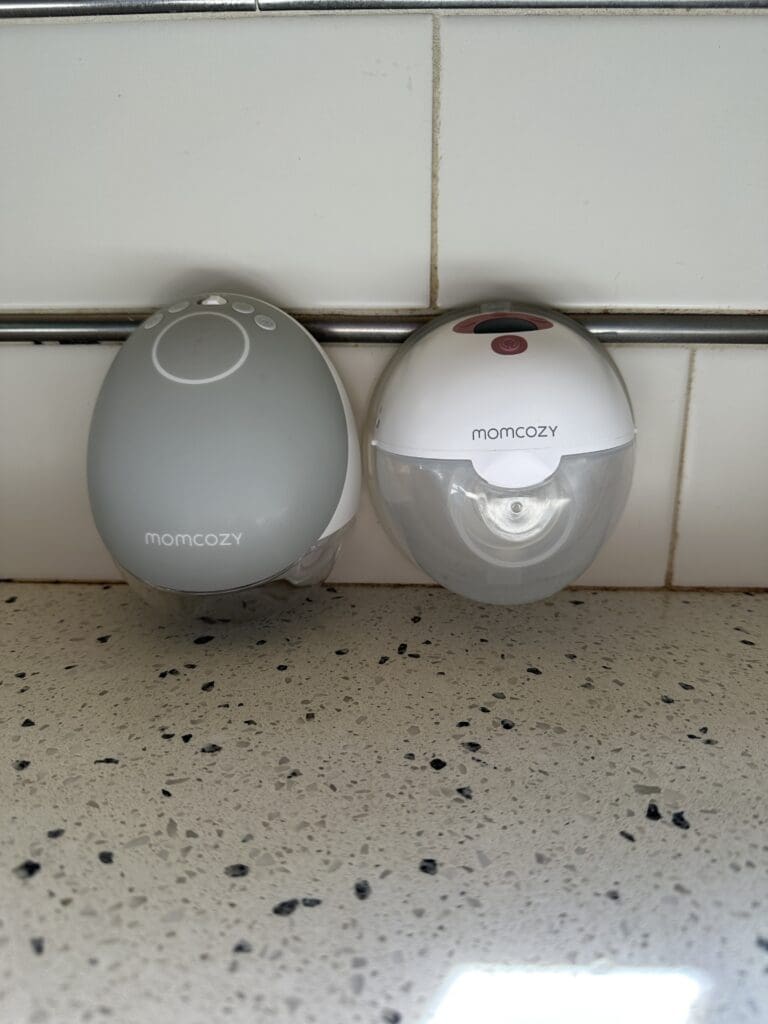 Momcozy M9 vs Momcozy M5 Breastpumps