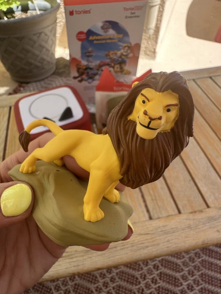 Tonies Box Close Up Lion King Figurine Accessories
